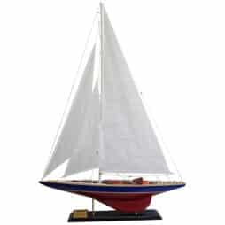 יאכטה מפרש לבן עבודת יד מעץ בצבע בורדו עם פס כחול 90x132 ס"מ