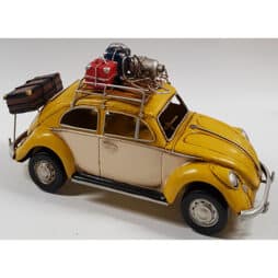 מכונית חיפושית רטרו "Beetle" צהובה
